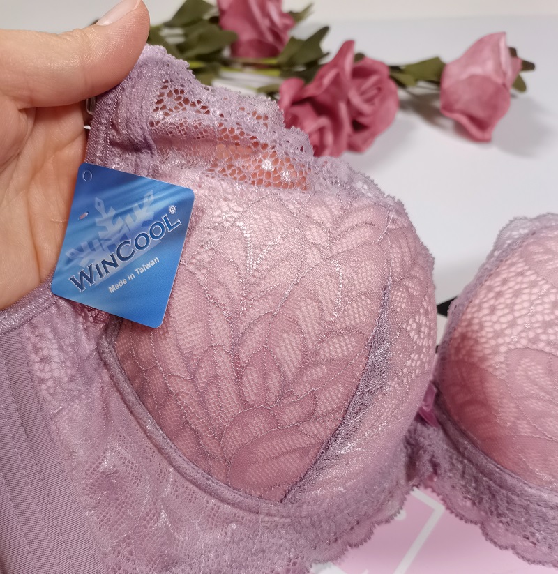 涼感大U美背透氣洞杯養脂內衣-軟鋼圈