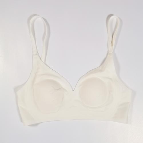 Bare ice leather single breasted invisible back without scars wirless bra