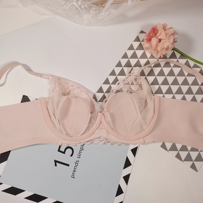 性感蕾絲軟鋼圈無海棉美體內衣