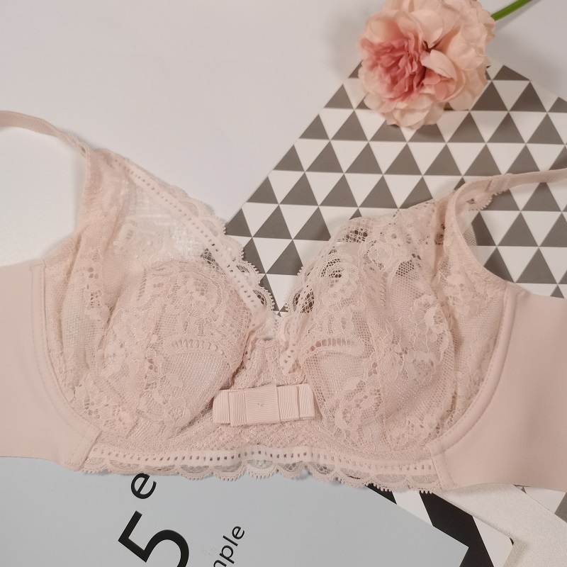 性感蕾絲軟鋼圈無海棉美體內衣