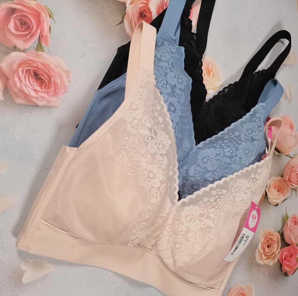 QQ彈力棉杯，蠶絲親膚吸濕透氣無鋼圈調整型內衣