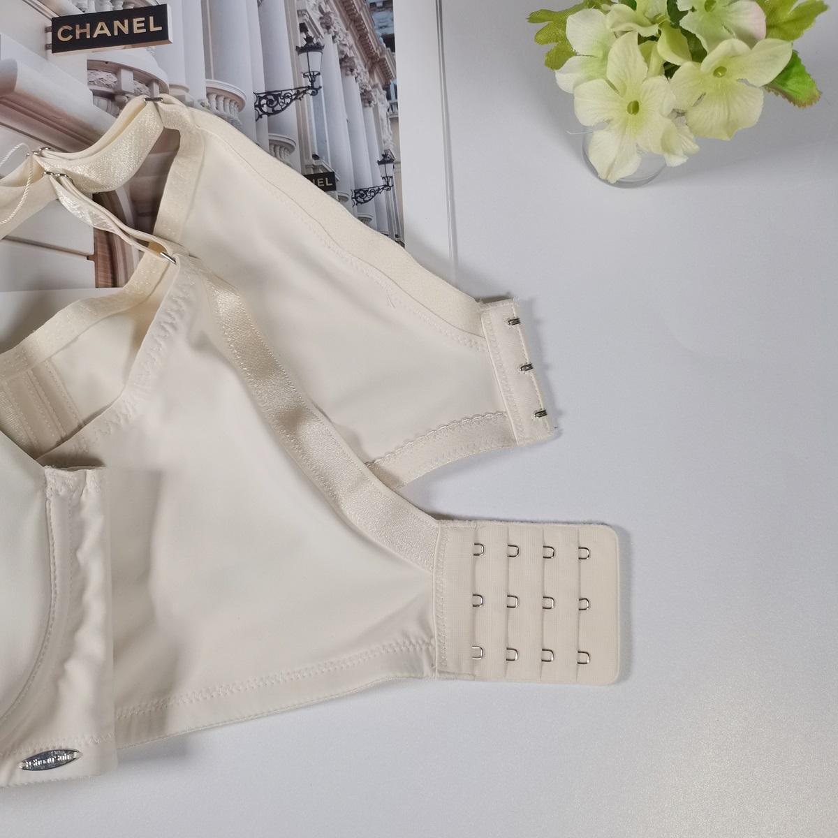 高美背修副無痕WINCOOL涼感調整型內衣