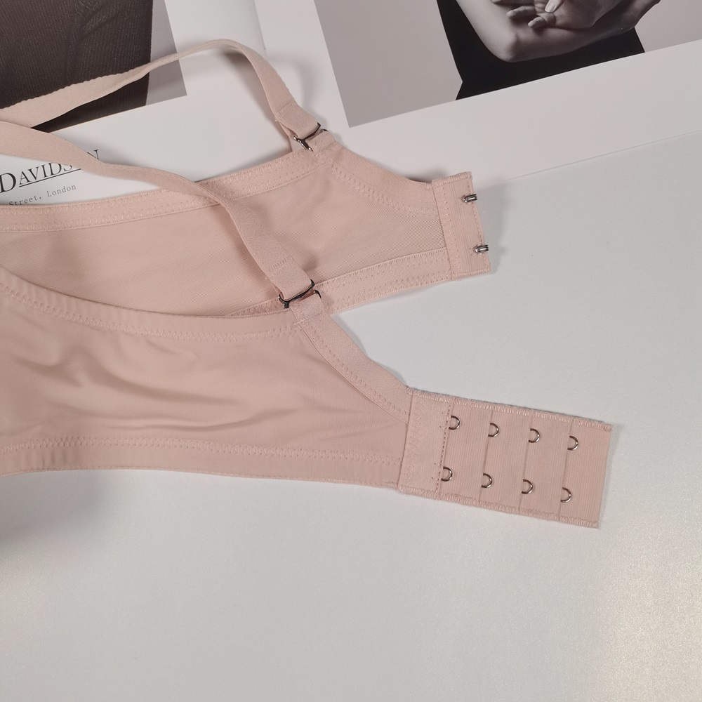 低雞心W型軟鋼圈無壓無痕感調整型內衣