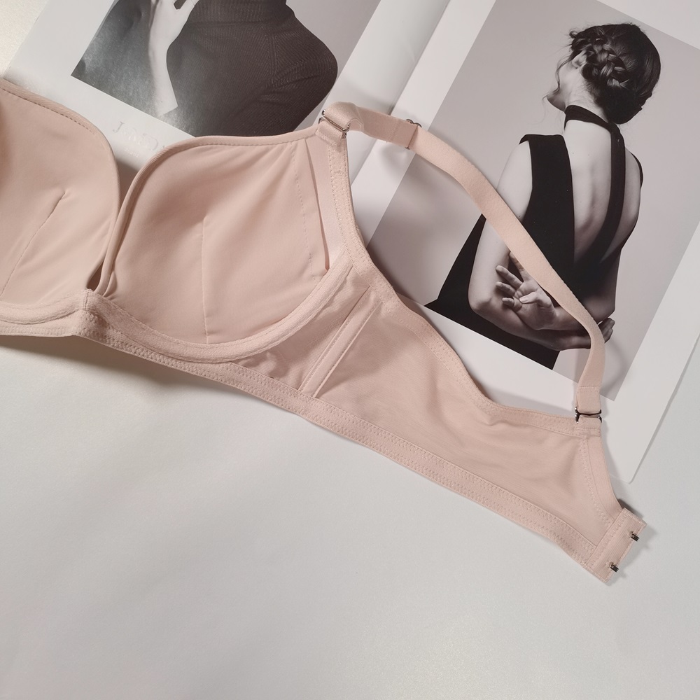 低雞心W型軟鋼圈無壓無痕感調整型內衣