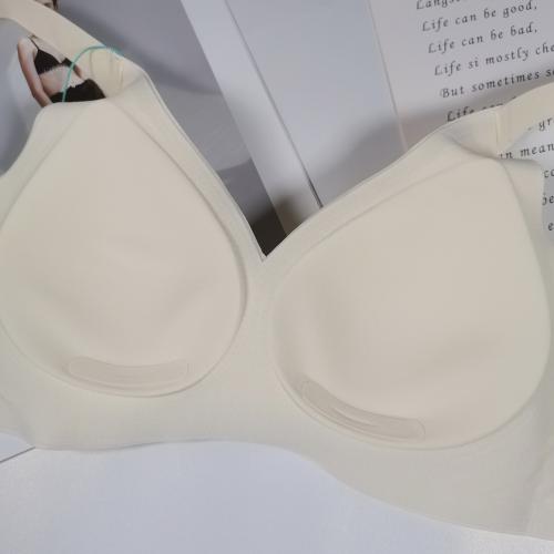 Jelly strip support, snug fit, lightweight shock-absorbing bra with 3 rows and 3 buckles for stability