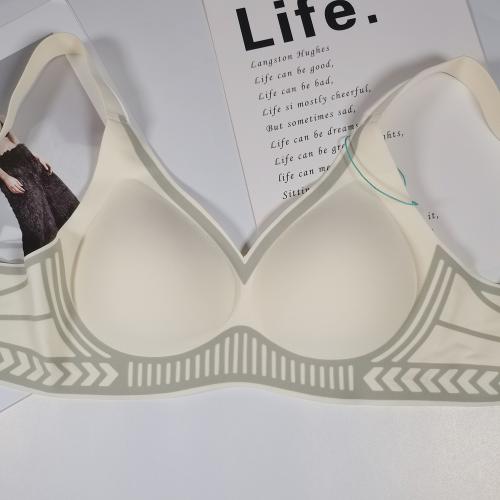 Jelly strip support, snug fit, lightweight shock-absorbing bra with 3 rows and 3 buckles for stability