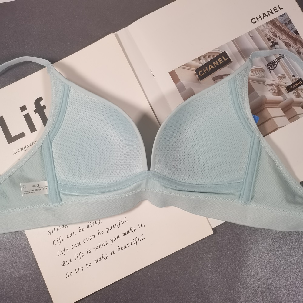 糖果系：無鋼圈少女調整型內衣