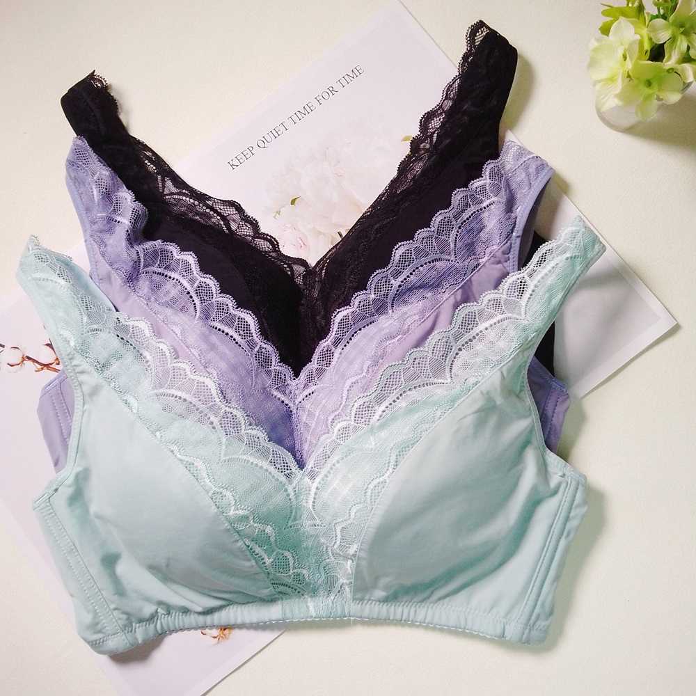 蕾絲拼接光面絲滑無鋼圈內衣