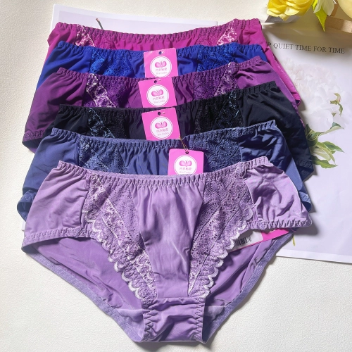 小胸必備，不壓逼好心情軟鋼圈調整型內衣 配褲