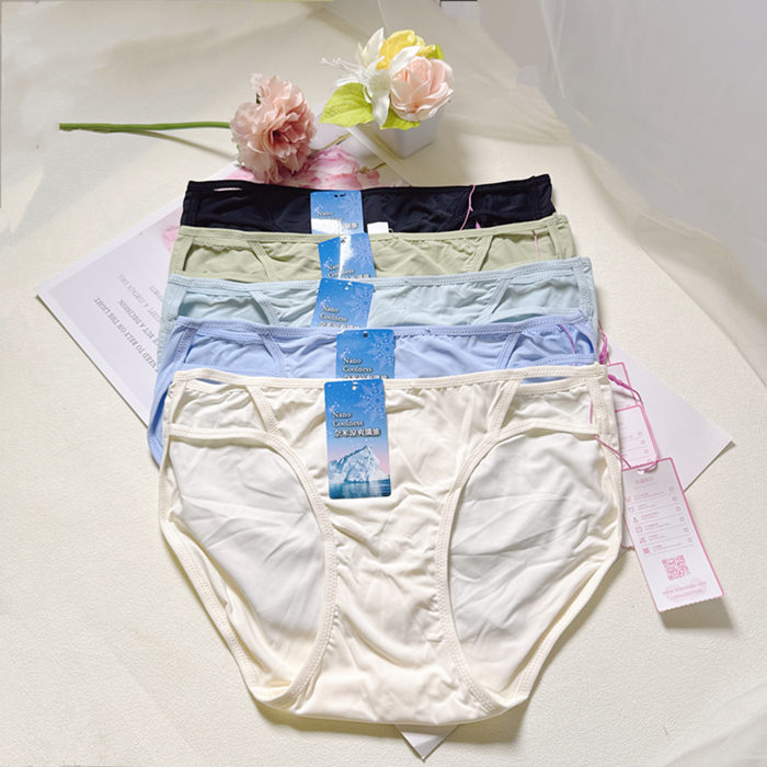 糖果系：無鋼圈少女調整型內衣-配套內褲