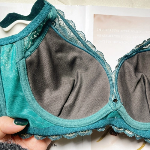 絕美動人深V加強推脂 竹炭吸濕排汗調整型內衣