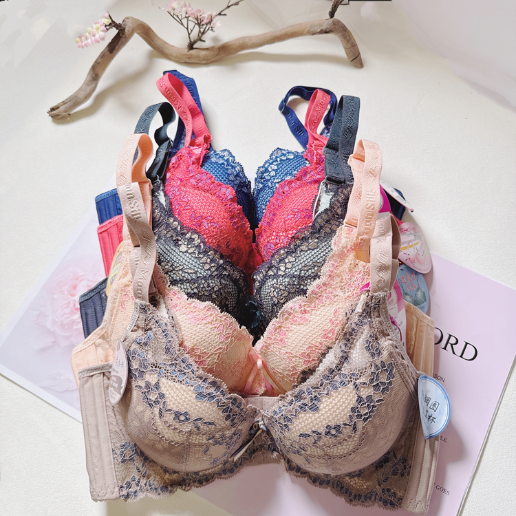 色色俱備美背內衣。A.B.C.D罩