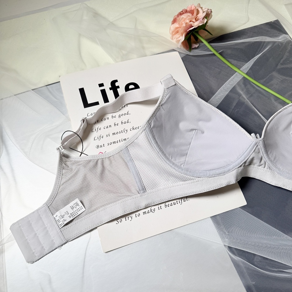 清新柔軟絲滑膠原蛋白罩杯無鋼圈內衣 - 無鋼圈